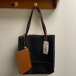 Tommy bahama Black and Tan purse